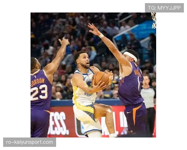 厄德高无球跑动与前插进攻的战术价值解析